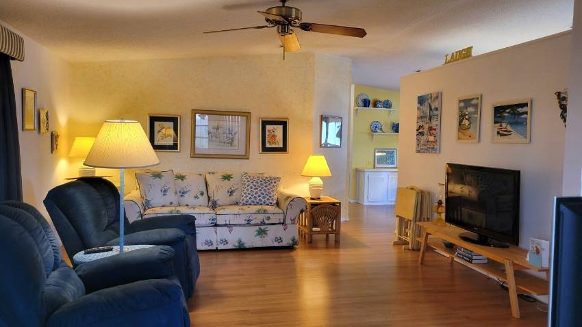 1757 Tower Lakes Blvd. a Lake Wales, FL Mobile or Manufactured Home for Sale